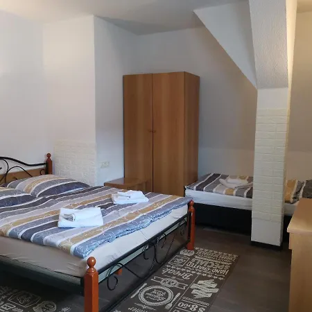 Markt 3* Neustrelitz